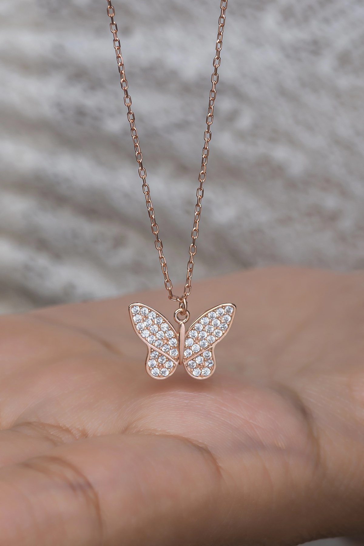 925 Ayar Gümüş Rose Zirkon Taşlı Kelebek Model Kolye