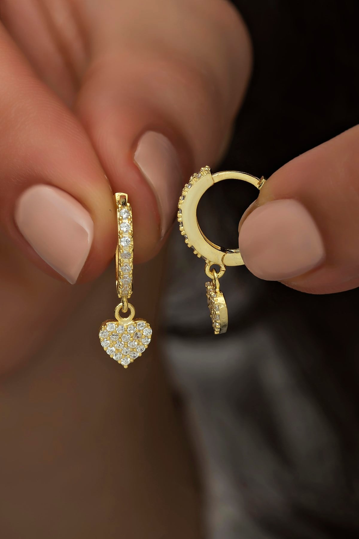 925 Ayar Gümüş Sallantılı Gold Kalp Küpe