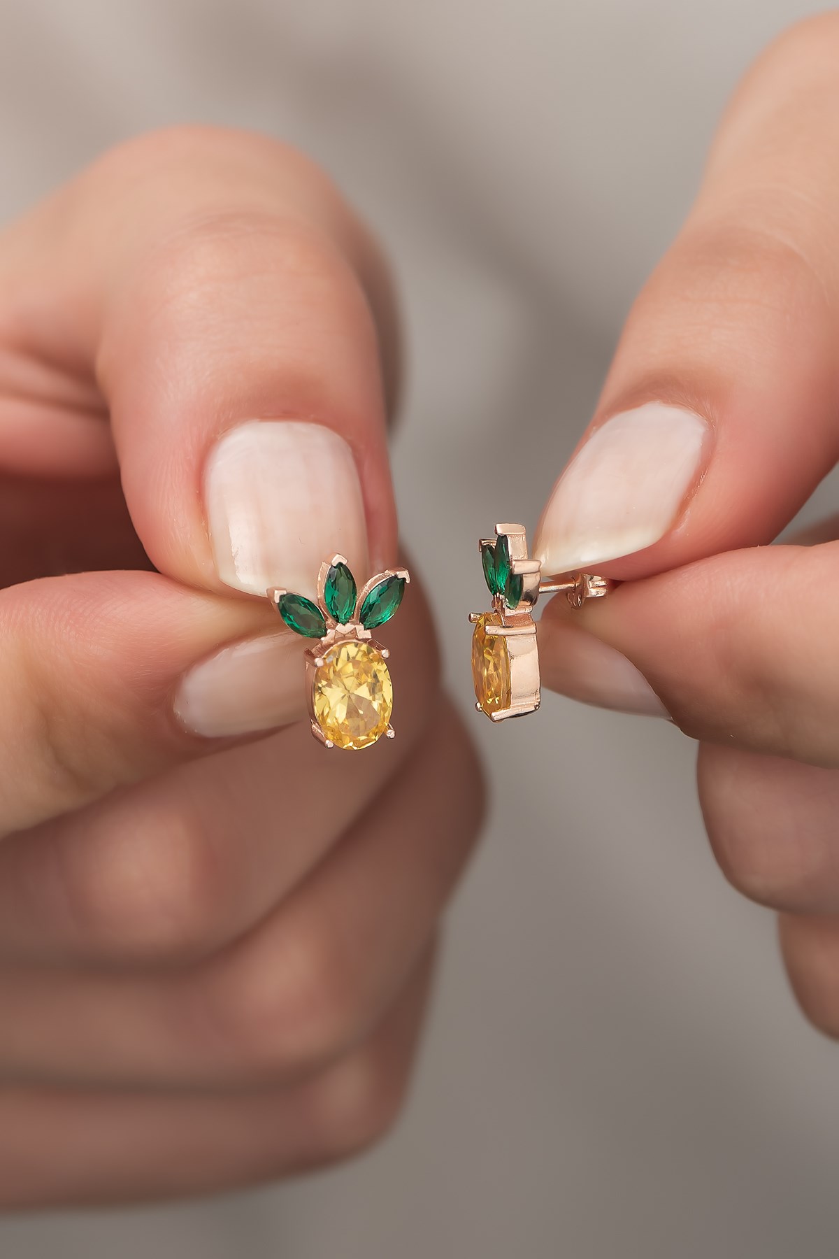 925 Ayar Gümüş Sitrin Taşlı Ananas Küpe