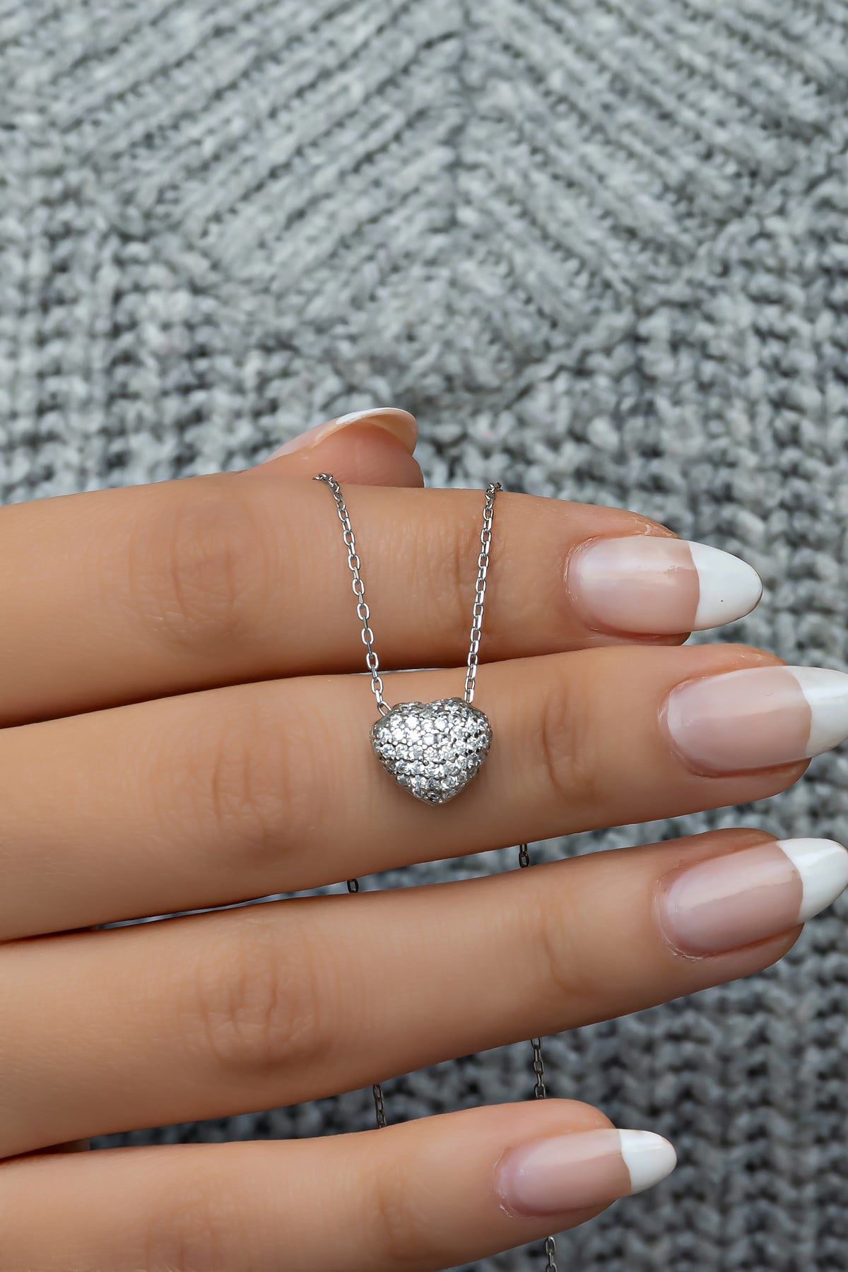 925 Ayar Gümüş Zirkon Taşlı 3 Boyutlu Charm Kalp Kolye