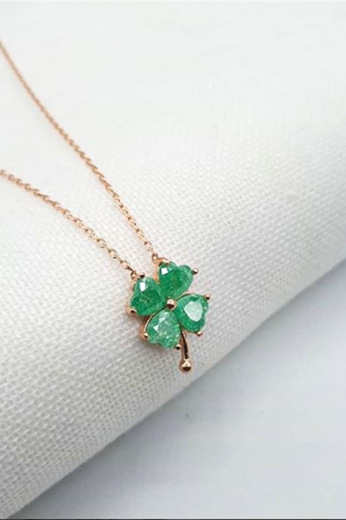 925 Ayar Yeşil Taşlı Yonca Kolye