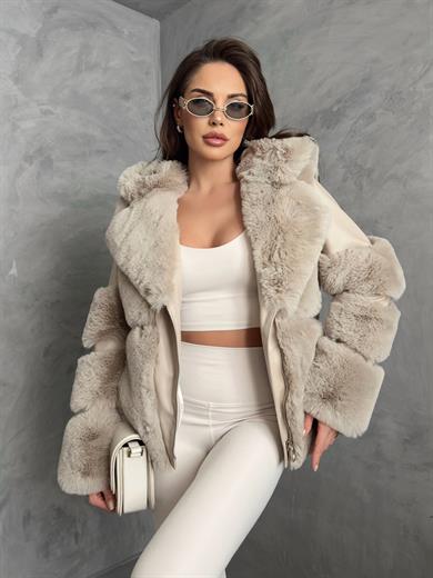 Kapşonlu Bej Kısa Kürk Garnili Deri Kaban