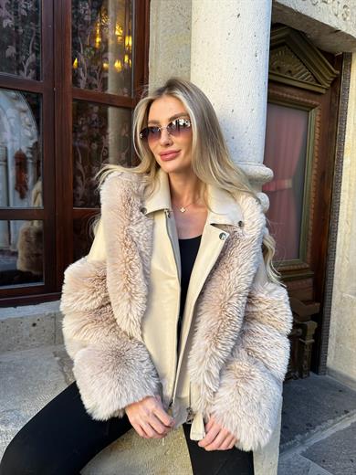 Bej Kısa Kürk Kaban