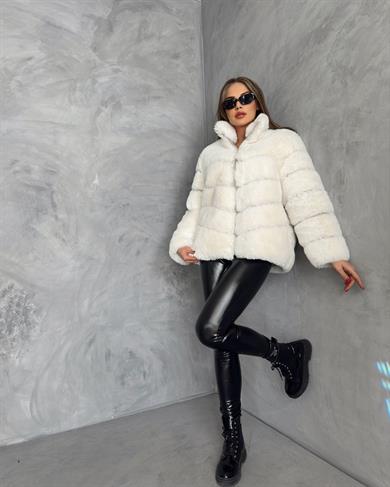 Beyaz Kürk Kısa Kaban 