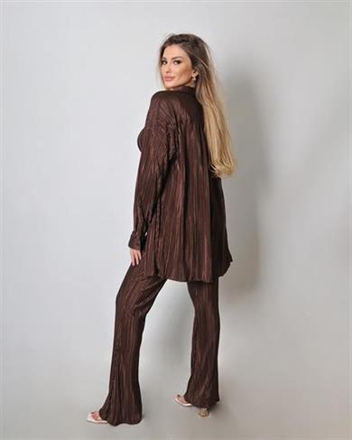 Kahverengi Pilise Gömlek Pantolon Takım