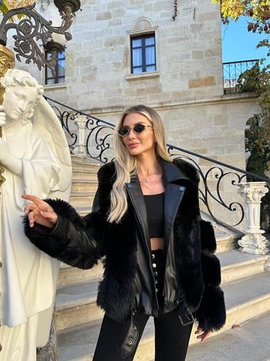 Siyah Kısa Deri Kürk Kaban
