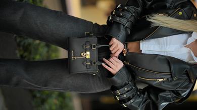 Siyah Kol Kemerli Deri Ceket 