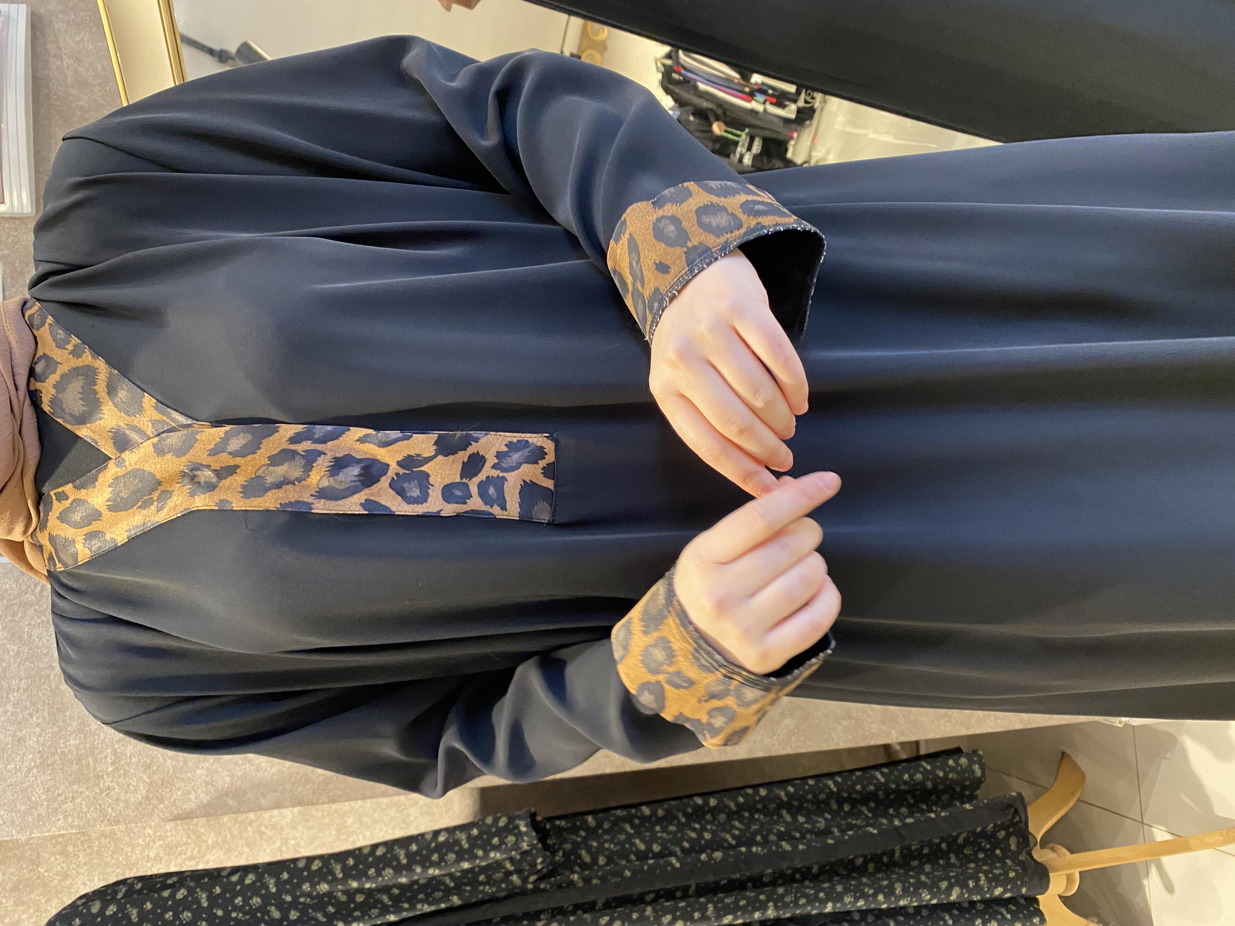 Almarwahblack leopar şeritli elbise 