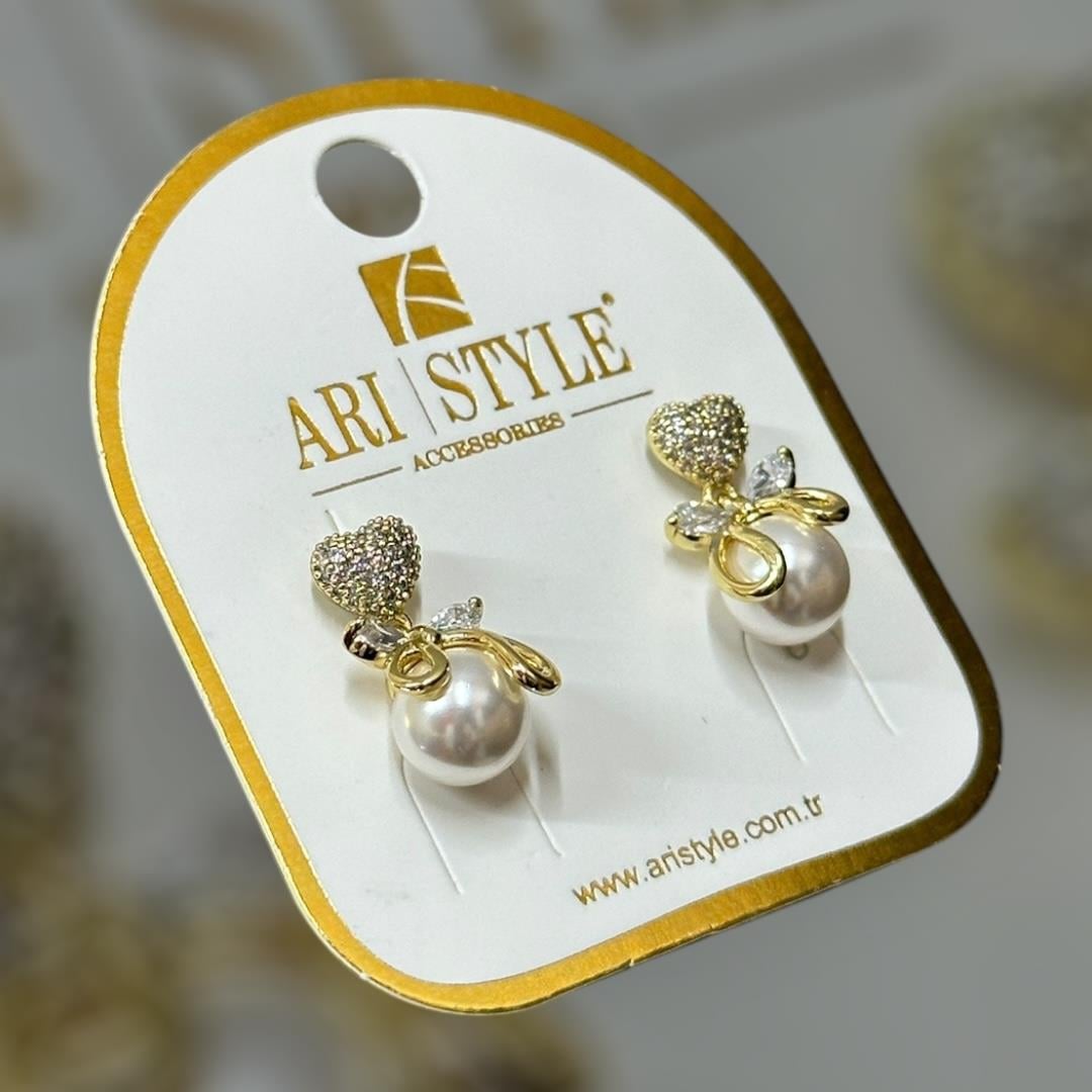 14 K Altın Kaplama Küpe Taşlı Çivili BZ0042