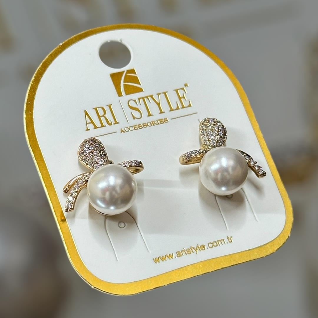 18 K Altın Kaplama Taşlı Çivili Küpe BZ0033