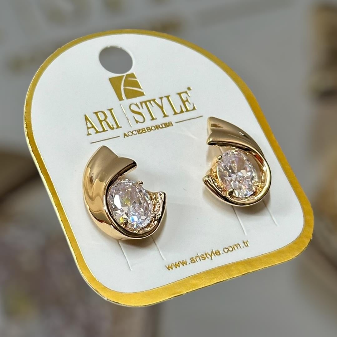 18 K Altın Kaplama Taşlı Çivili Küpe BZ0081