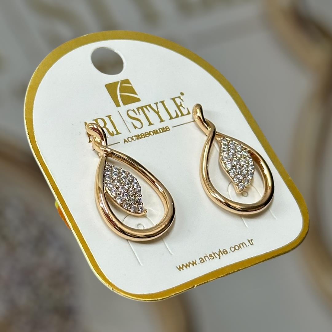 18 K Altın Kaplama Taşlı Çivili Küpe BZ0152