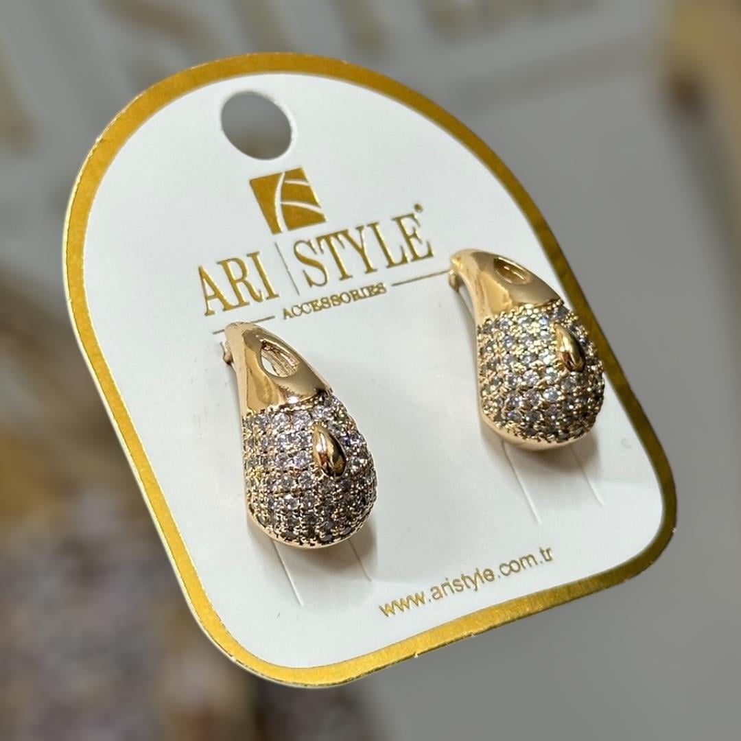 18 K Altın Kaplama Taşlı Çivili Küpe BZ0076