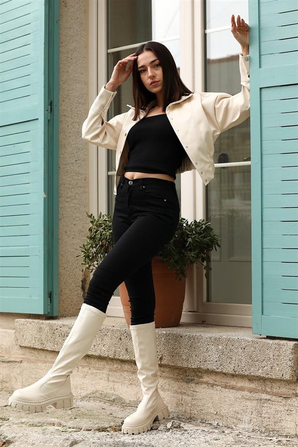 Kolları Çıtçıtlı Beli Lastikli Kadın Deri Gömlek - Ekru