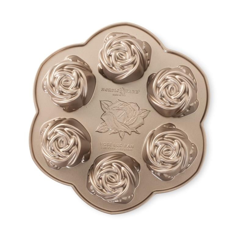 Nordicware 6´lı Mini Gül Kek KalıbıCHEF&CO