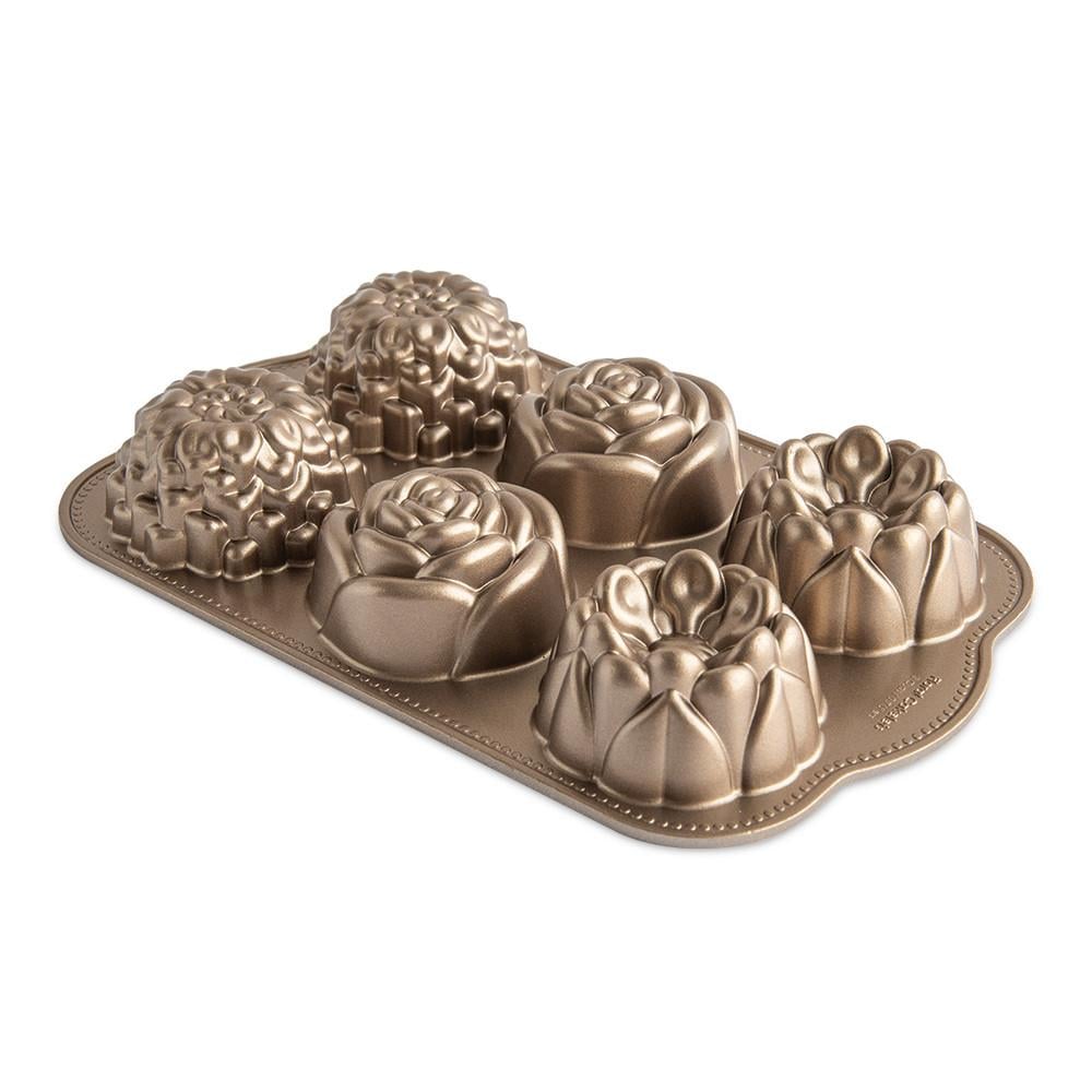 Nordicware 6´lı Mini Çiçekli Kek KalıbıCHEF&CO