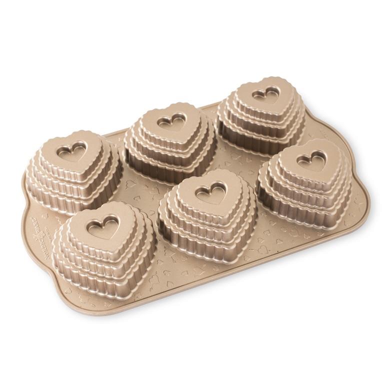 Nordicware 6´lı Mini Kalp Kek KalıbıCHEF&CO