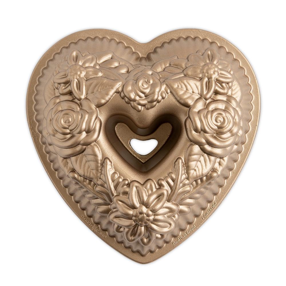 Nordicware Çiçekli Kalp Bundt Kek KalıbıCHEF&CO
