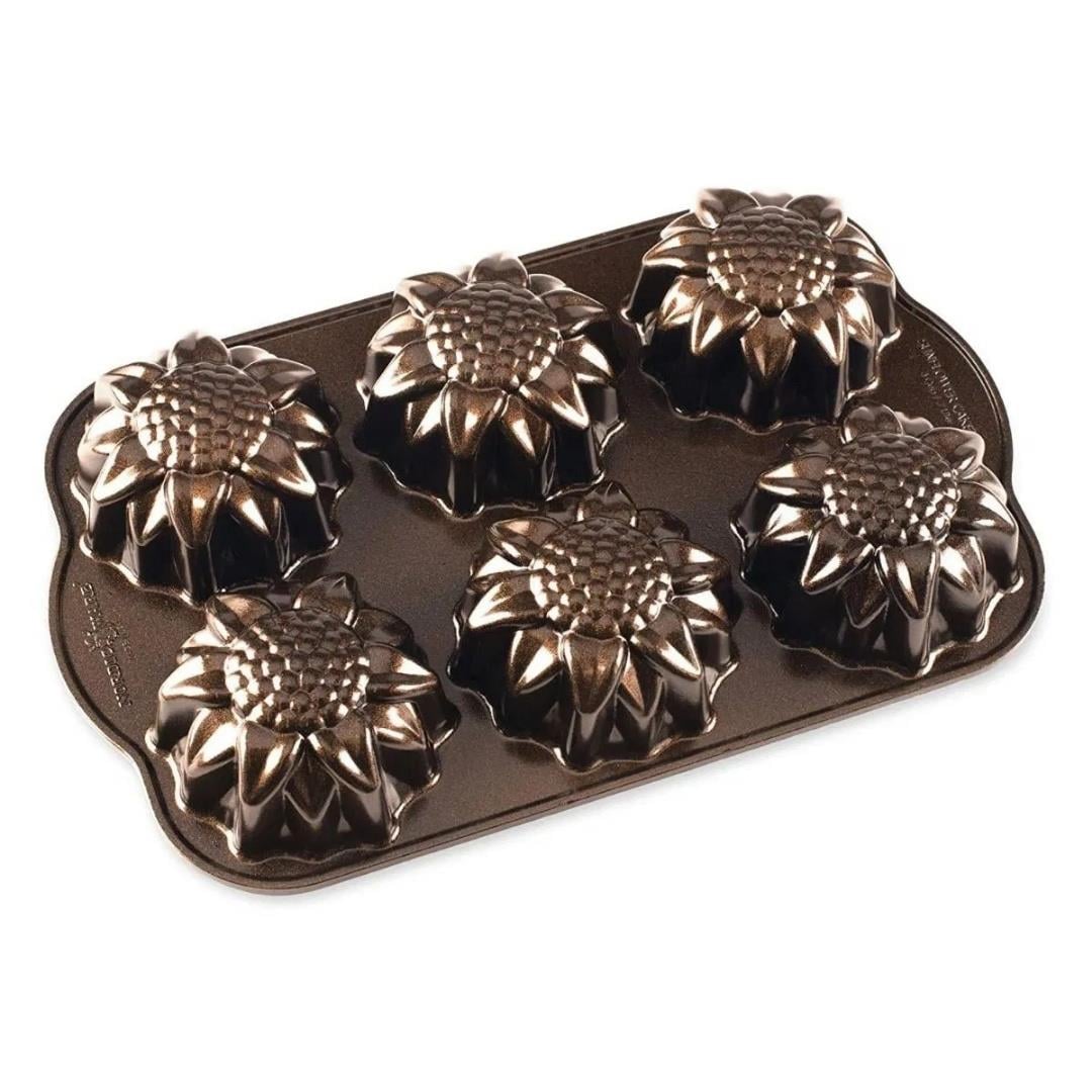 Nordicware 6 Lı  Mini Ayçiçek Kek KalıbıKek Kalıpları