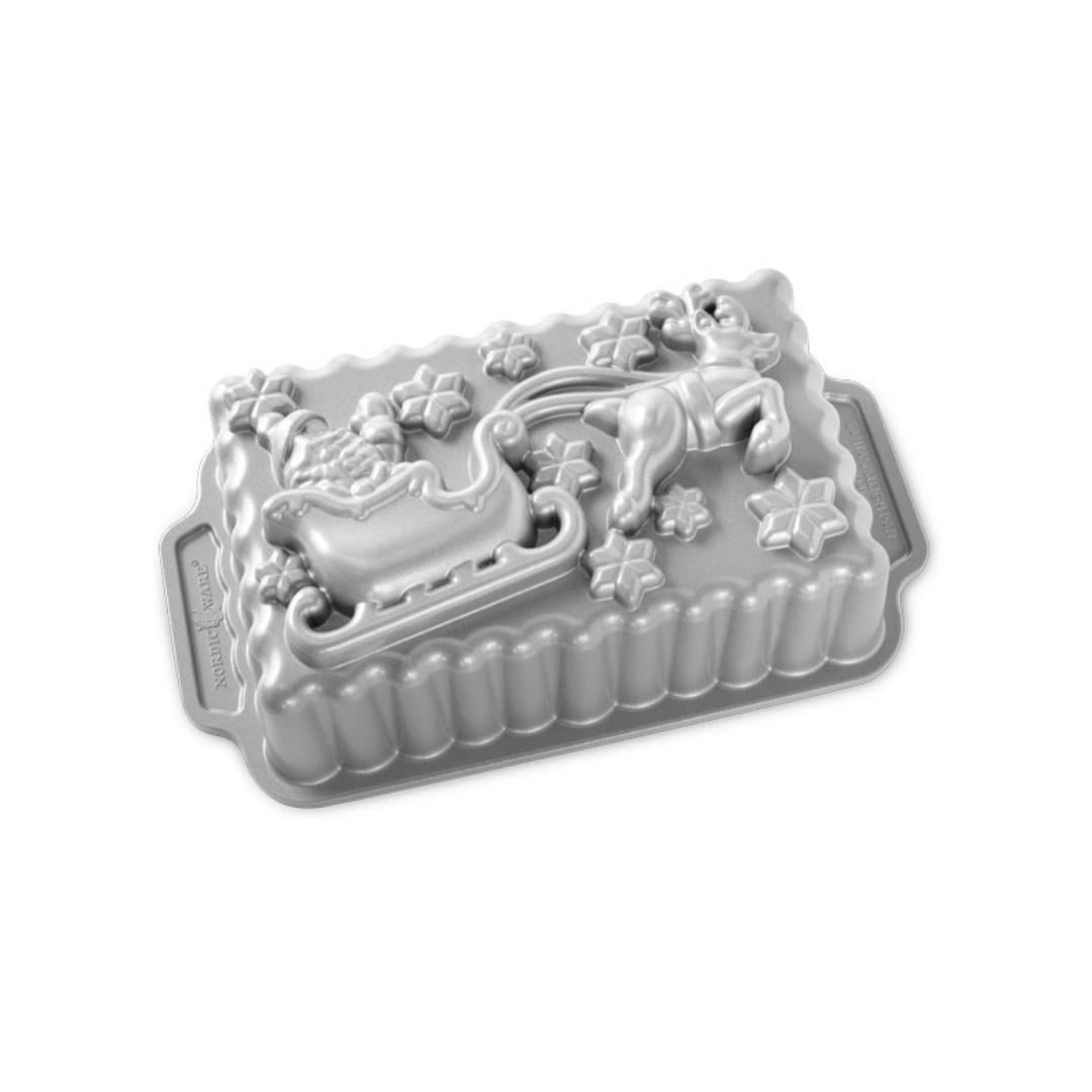 Nordicware Noel Baba´nın Kızağı Kek KalıbıKek Kalıpları