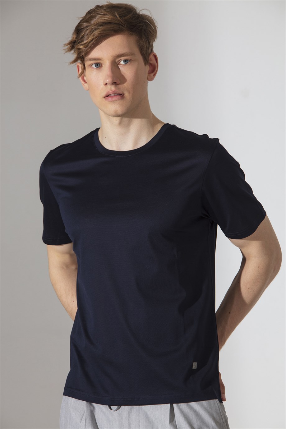 Lacivert renkli merserize bisiklet yaka t-shirt, 100% pamuk