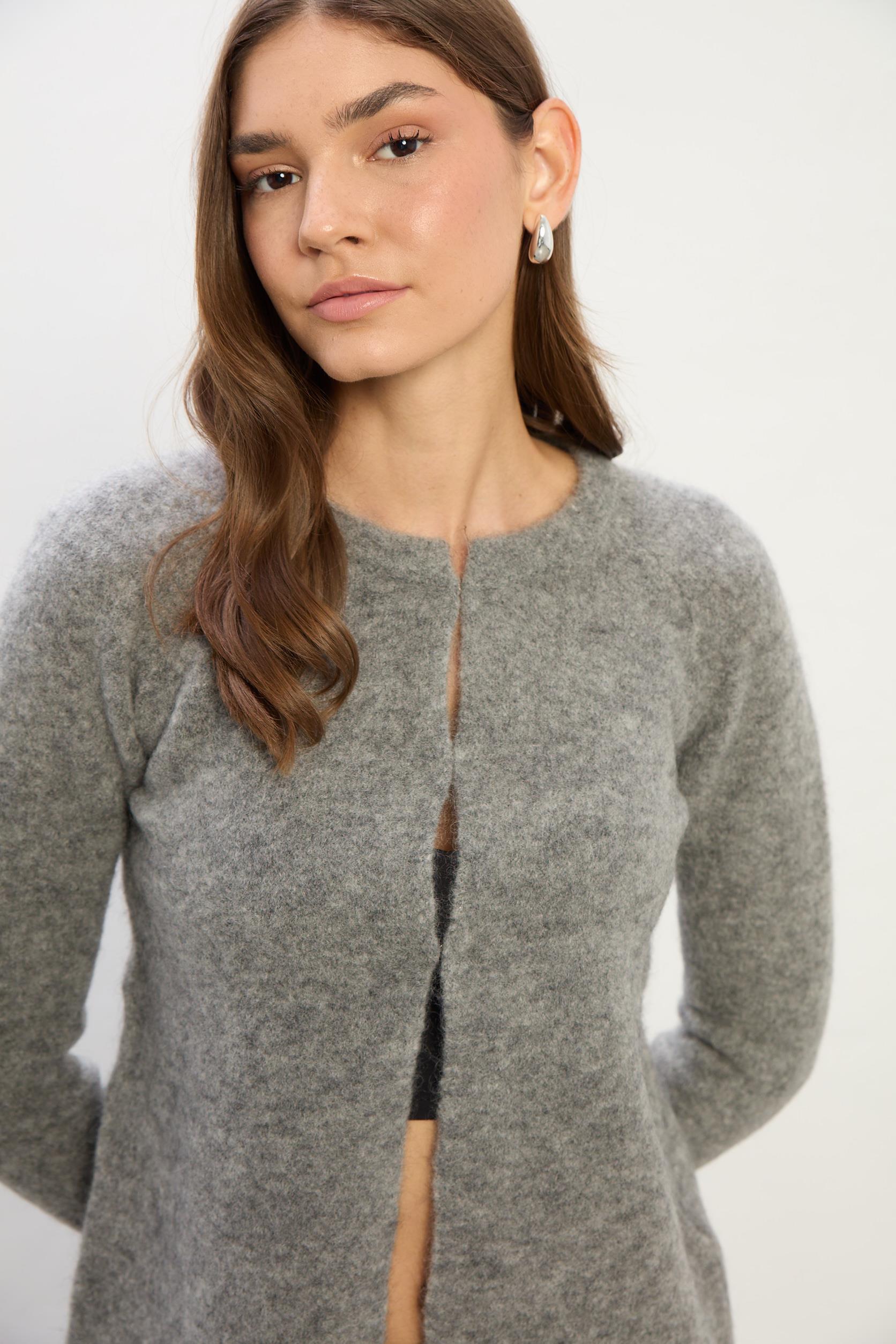 Emma Demir Çengelli Uzun Kollu Hırka-Gri