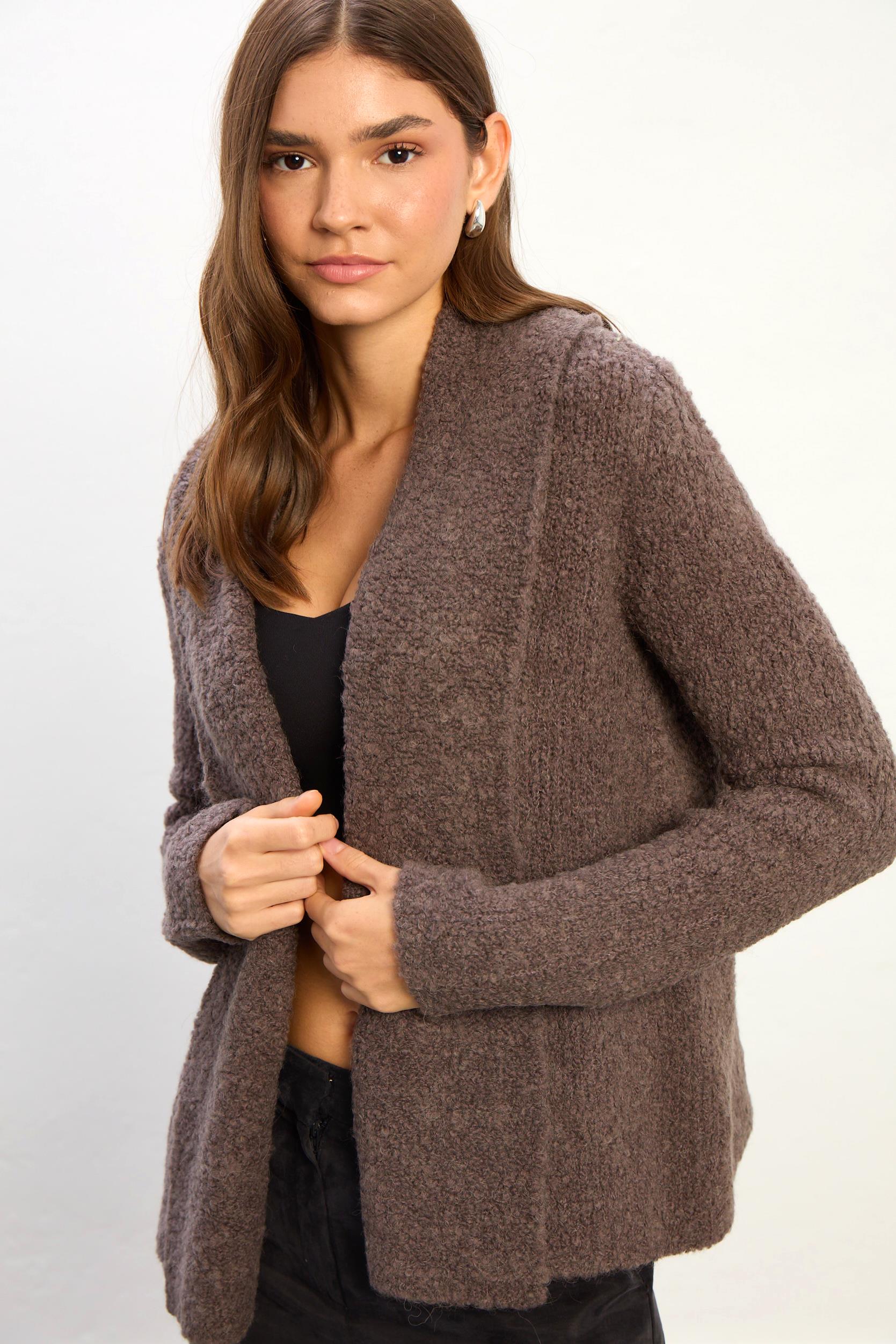 Nina Yumuşak Dokulu Triko Hırka-Kahve