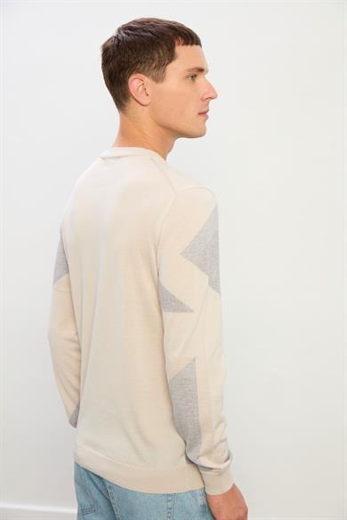 Leo Desenli Triko Kazak-Ekru