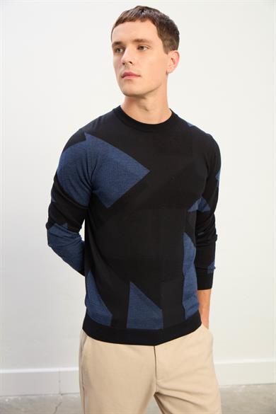 Leo Desenli Triko Kazak-Siyah