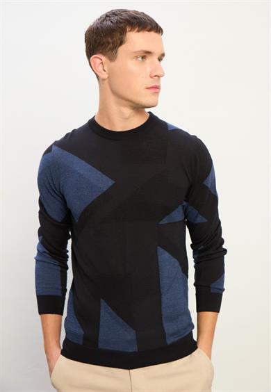 Leo Desenli Triko Kazak-Siyah