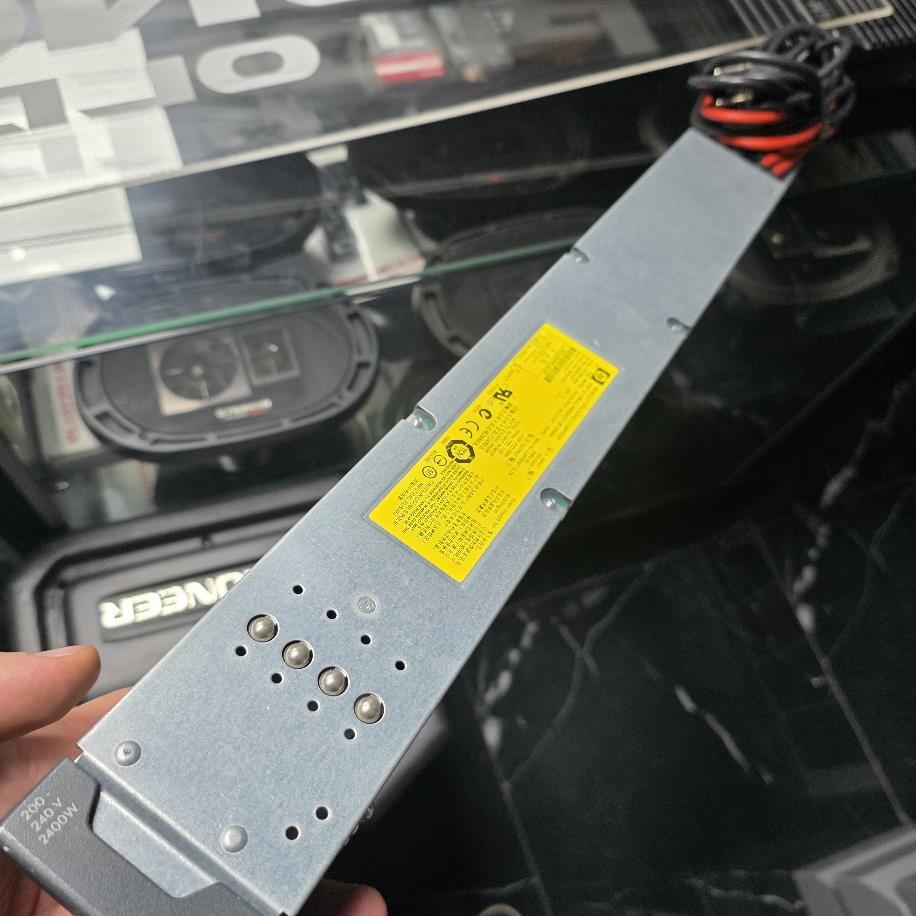 200-amper-220v-12v-dusurucu-adaptor-4564a1.jpg