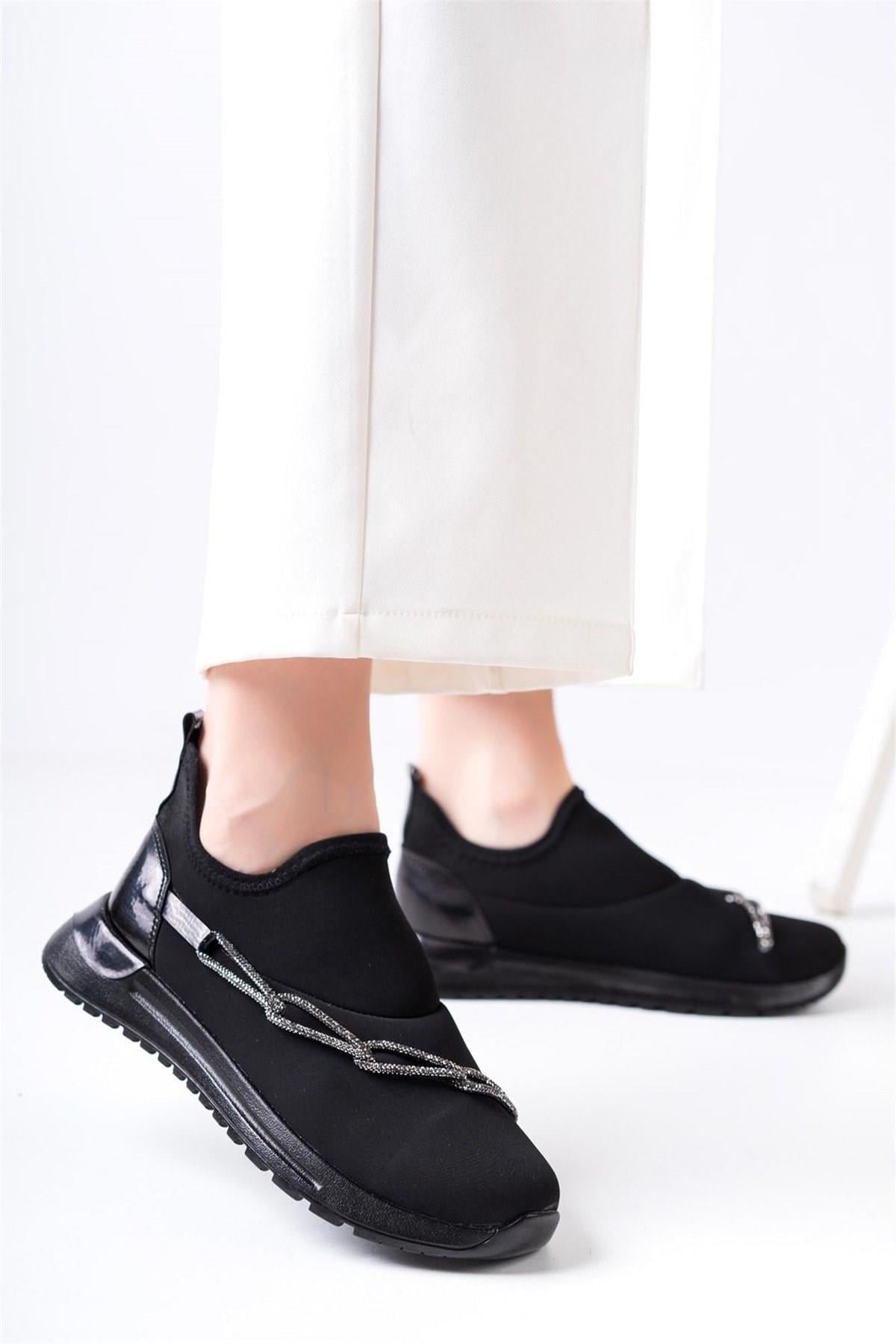 {URUNADKADIN SNEAKERLetaoI}