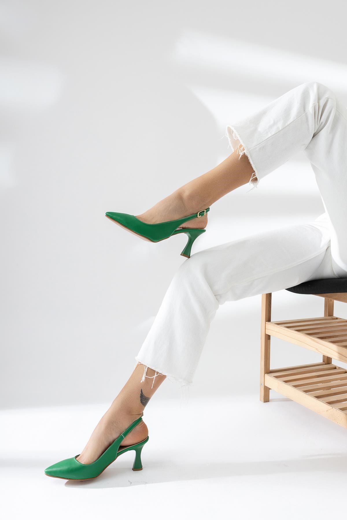 Rachelle Sivri Burunlu Yeşil Topuklu Ayakkabı