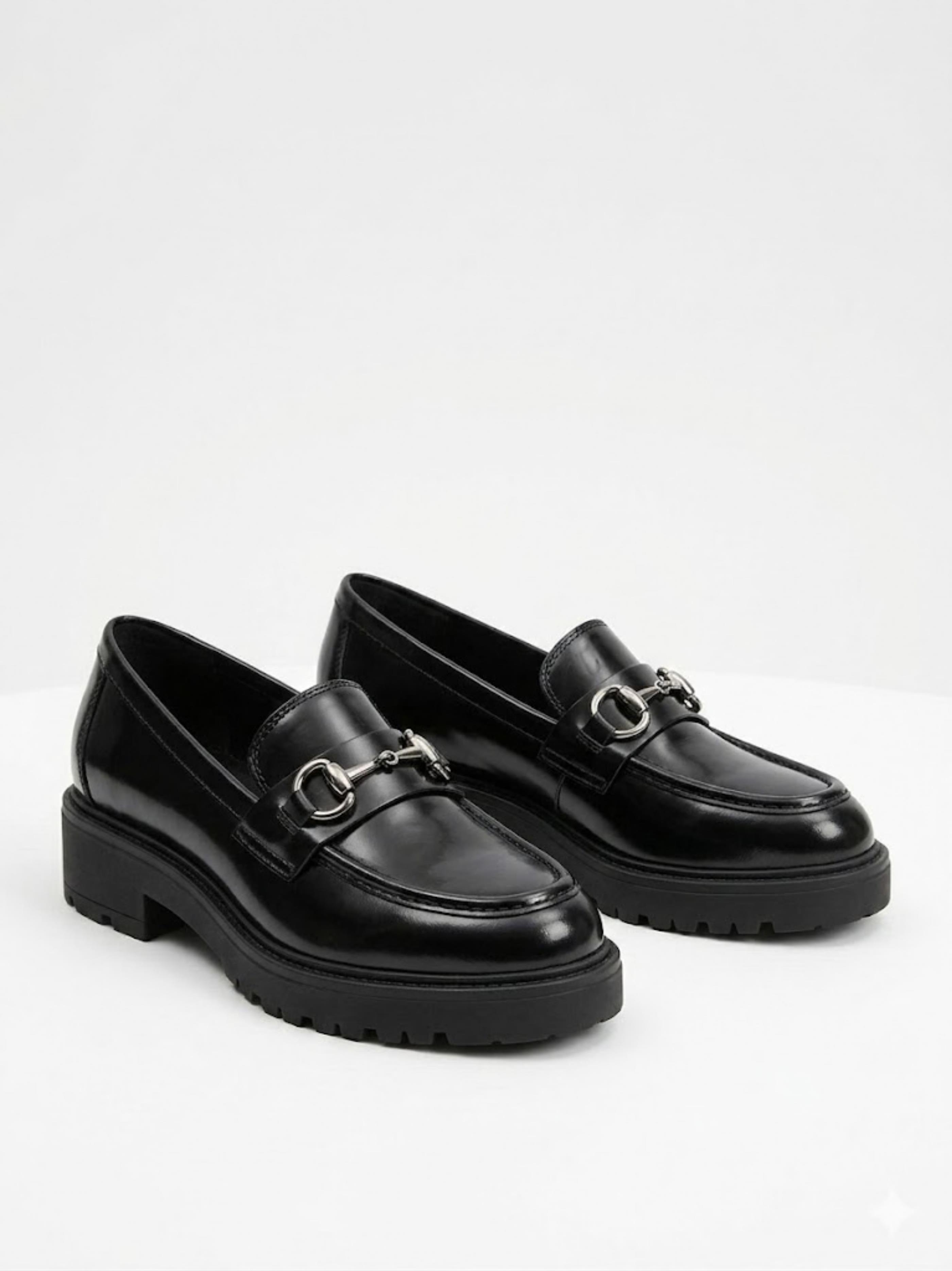 AYAKKABI ÇUBUK  TOKALI LOAFER