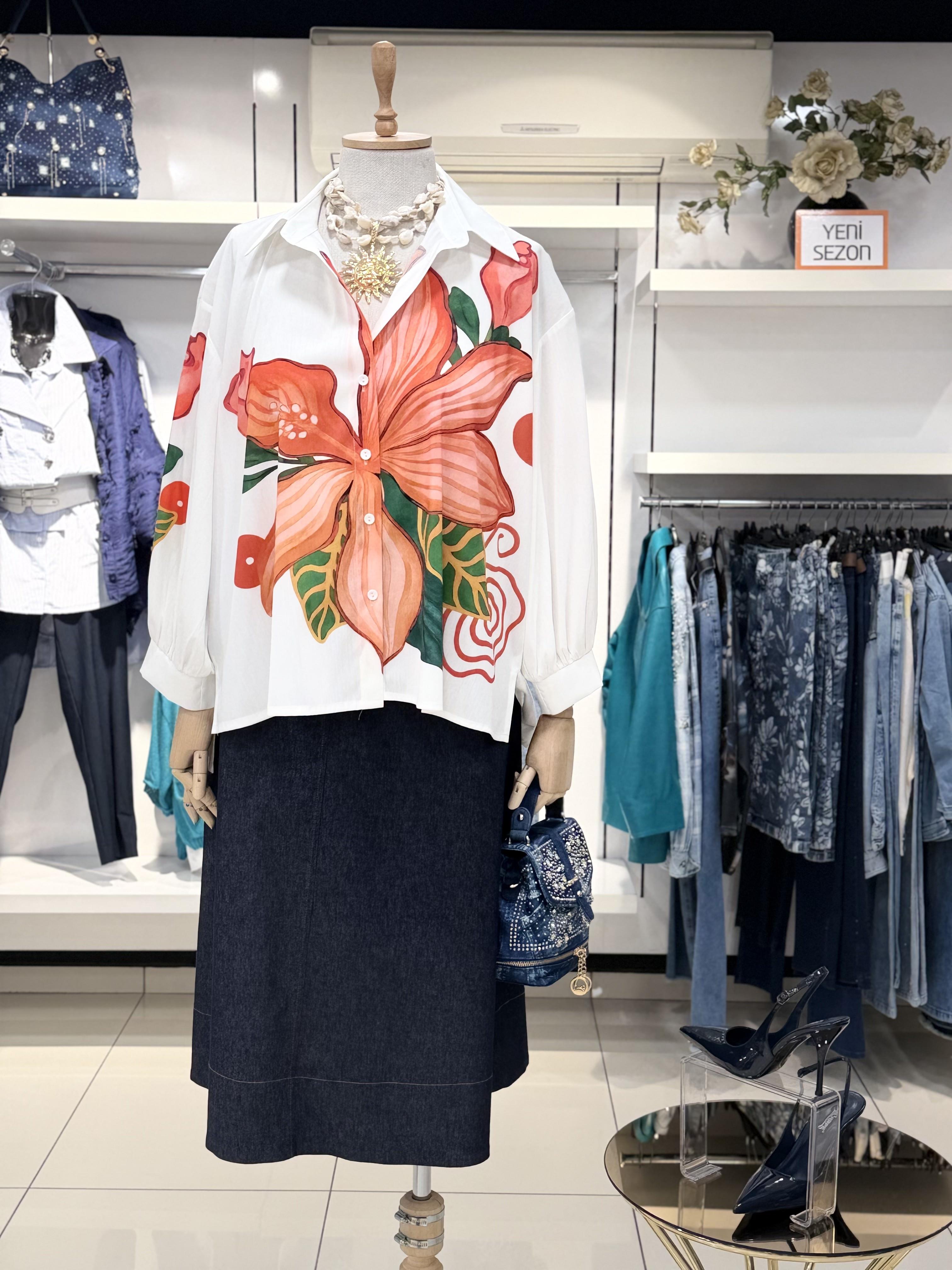 GÖMLEK Önü Çiçekli Gömlek