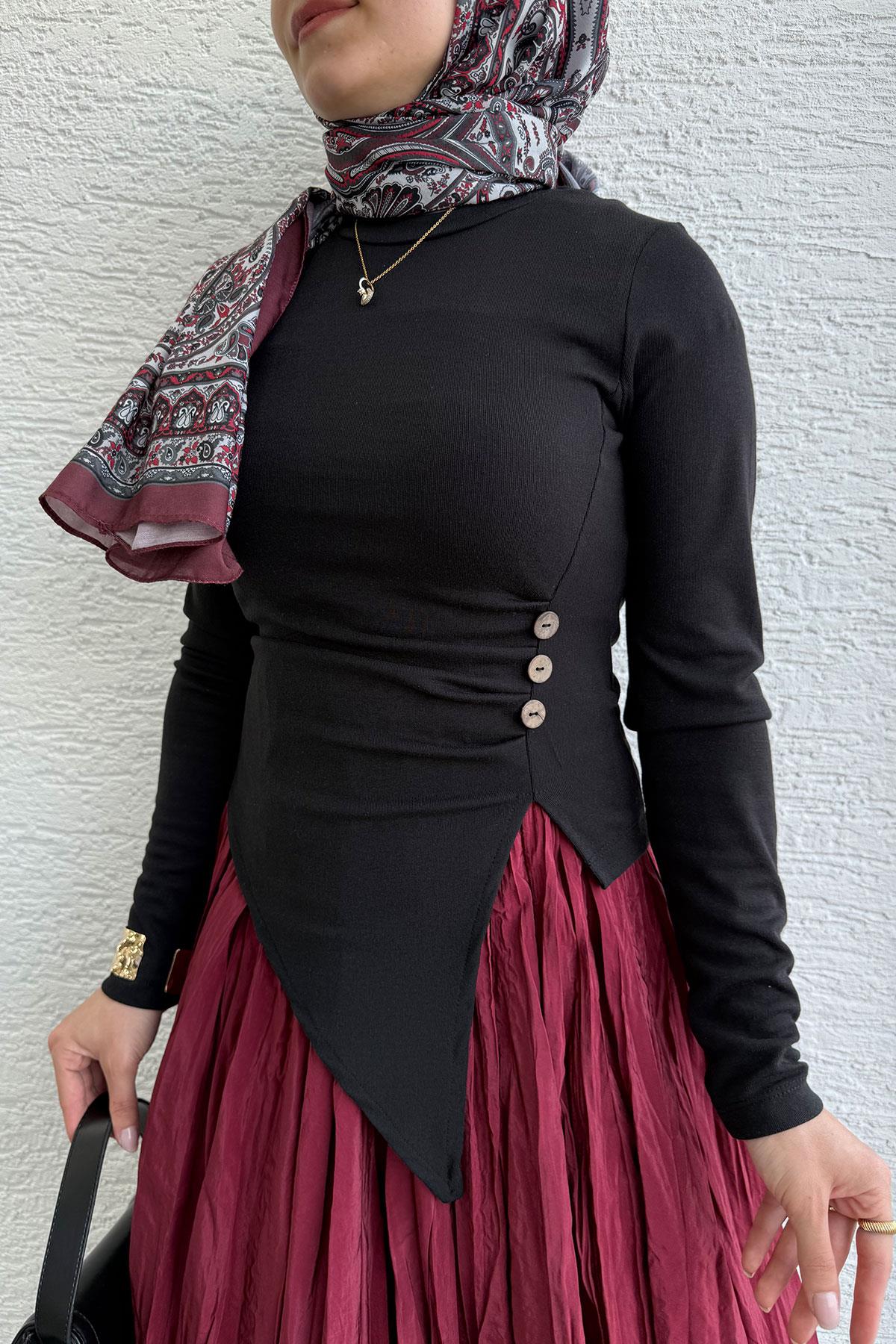 Asimetrik Kesim 3 Düğmeli Bluz-Siyah