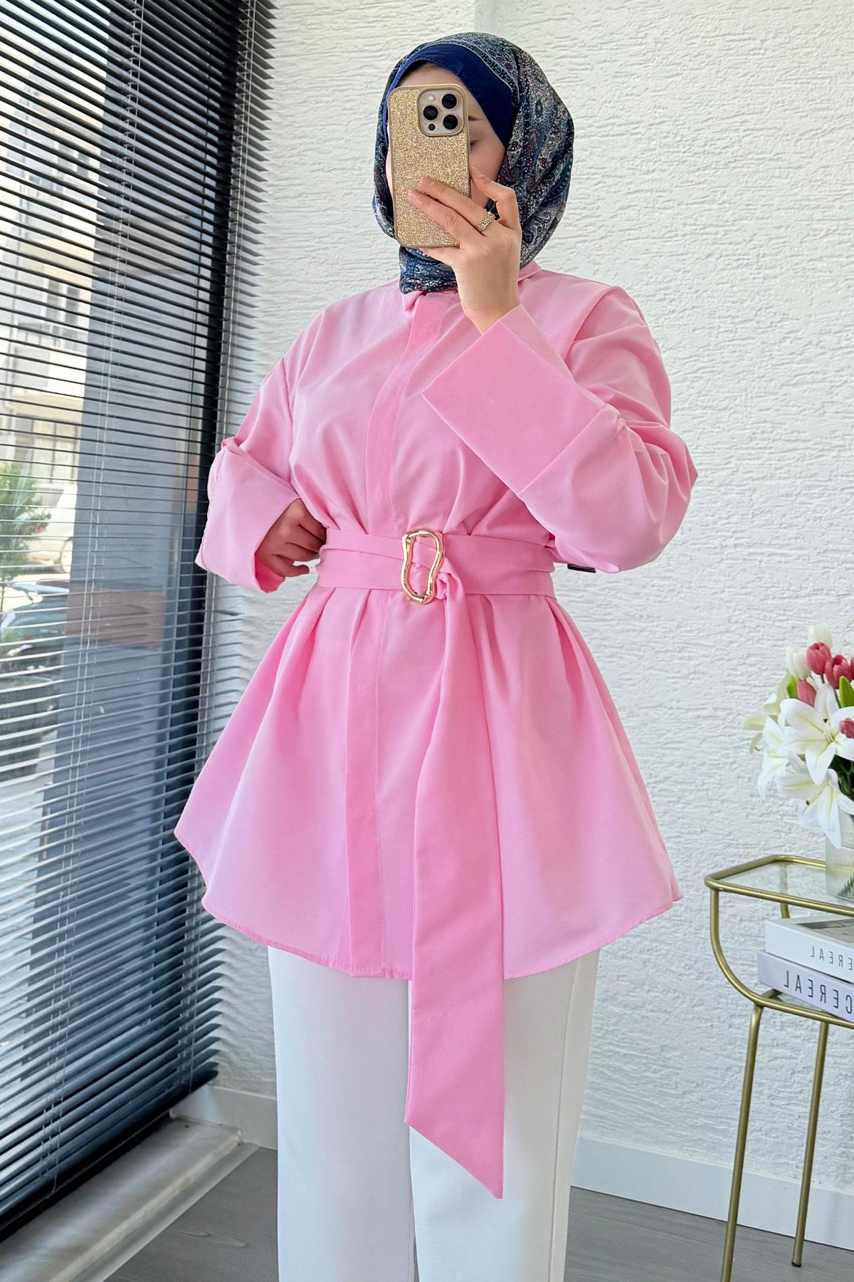 Bronş Detaylı Geniş Kemerli Poplin Tunik – Pembe
