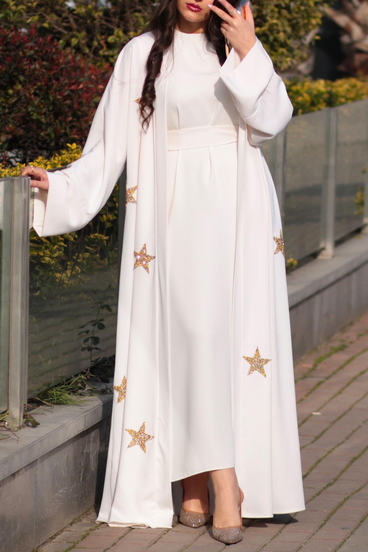 Ekru Yıldız Detaylı Abaya 