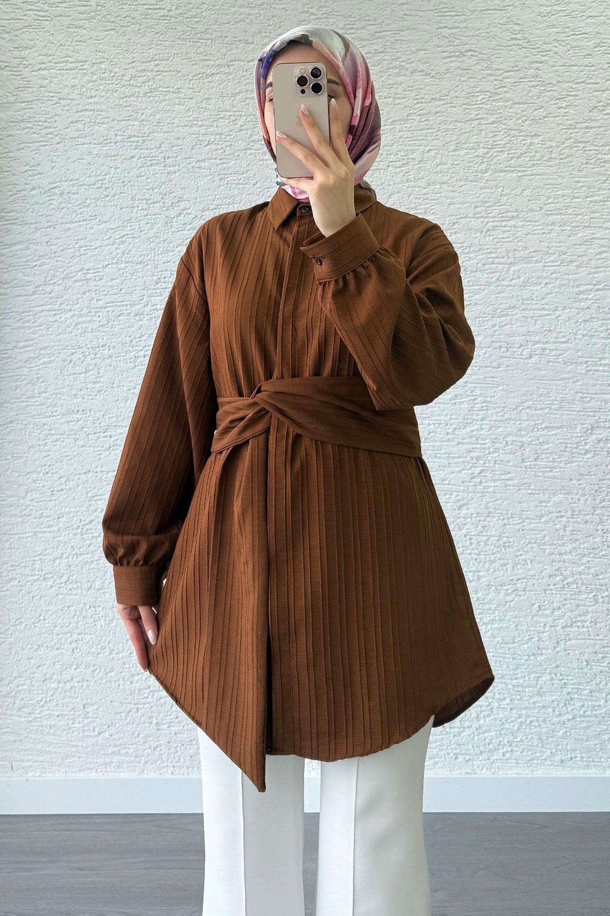 Kahverengi Bağlama Detaylı Asimetrik Kesim Tunik