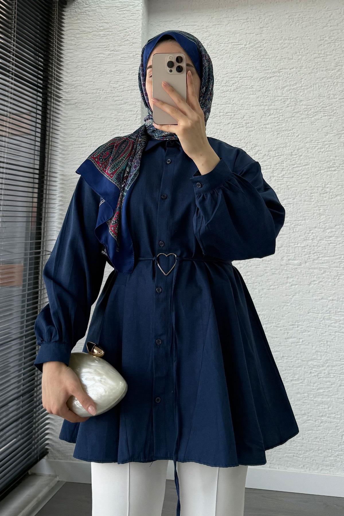 Kalp Kemerli Tunik - Lacivert