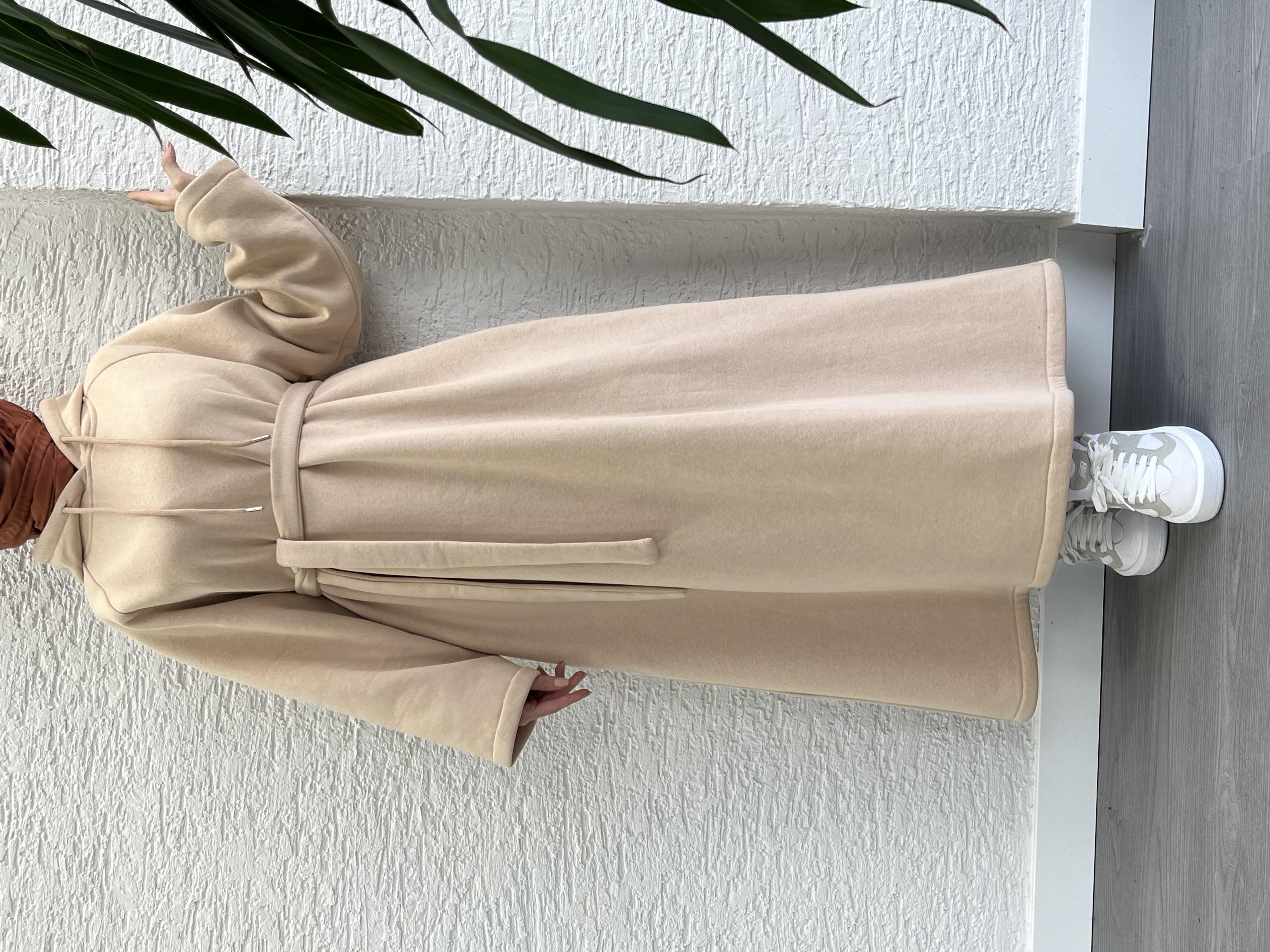 Krem Kapşonlu Oversize Sweat Elbise