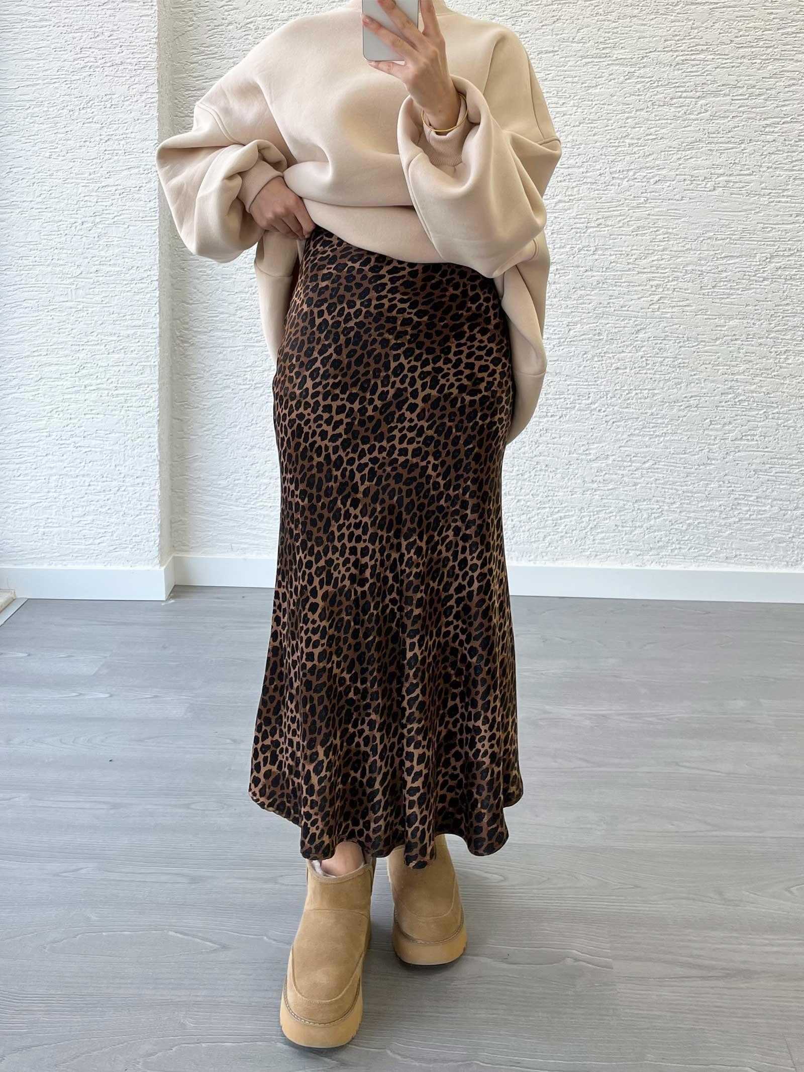 Leopar Desenli Saten Etek