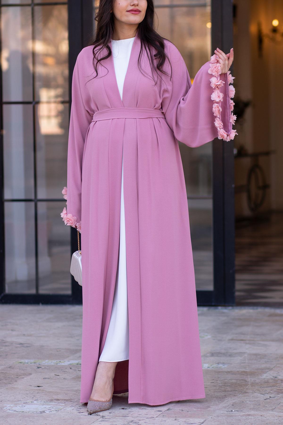 Pembe Kolu Çiçek Detaylı Zahra Abaya