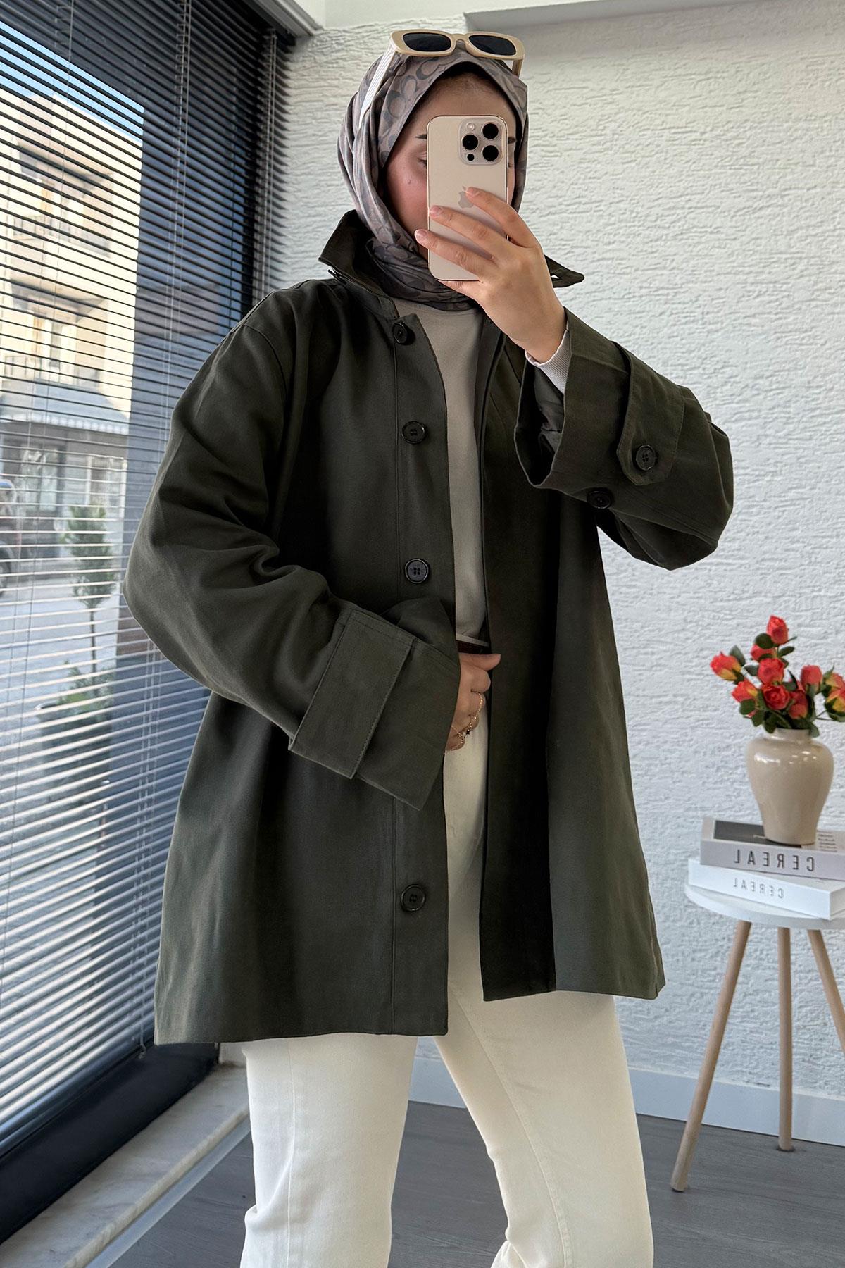 Premium Önü Düğmeli Oversize Gabardin Kaban – Haki