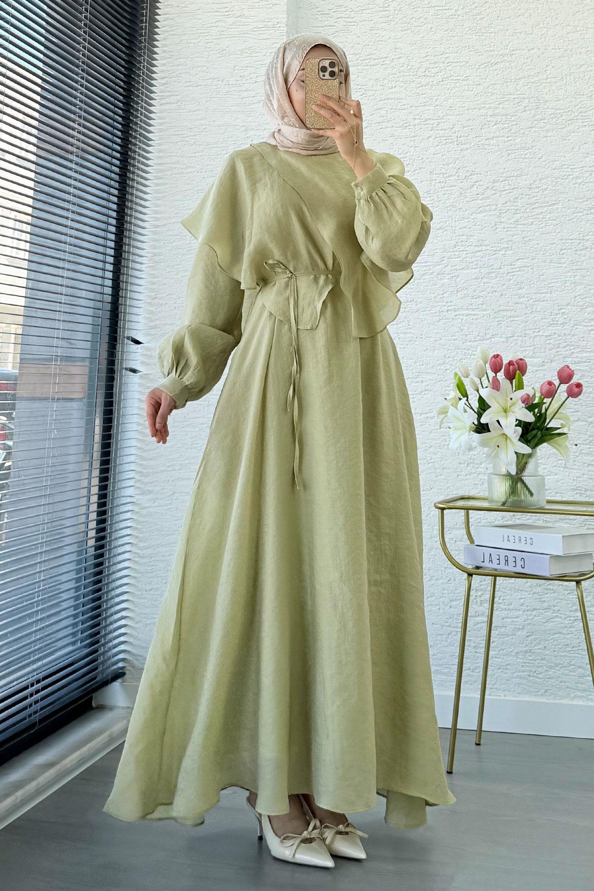 Premium Pelerin Detay Elina Vual Elbise – Olive