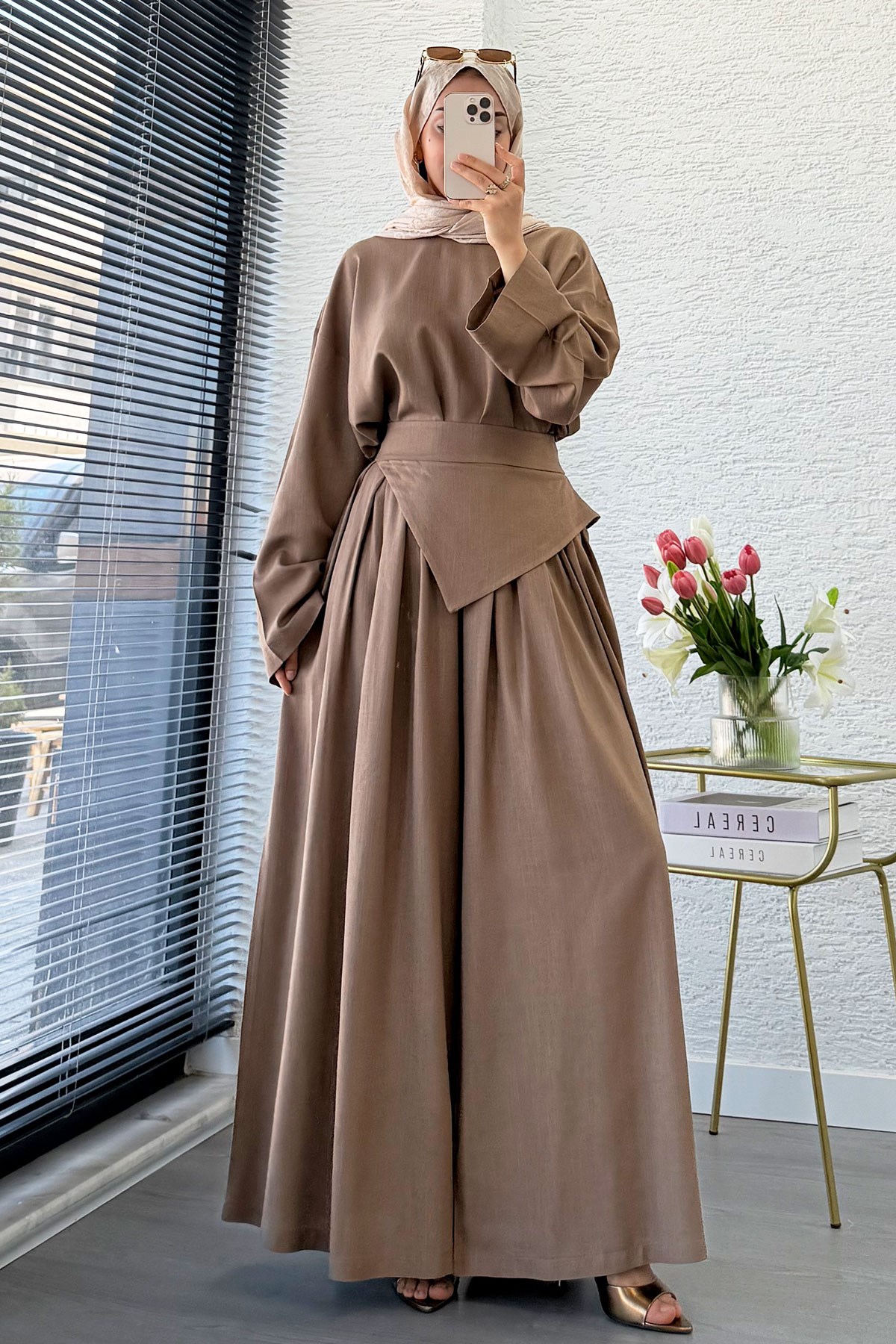 Premium Saye Tasarım Kemerli Etek Pantolon Takım - Sütlü Kahve