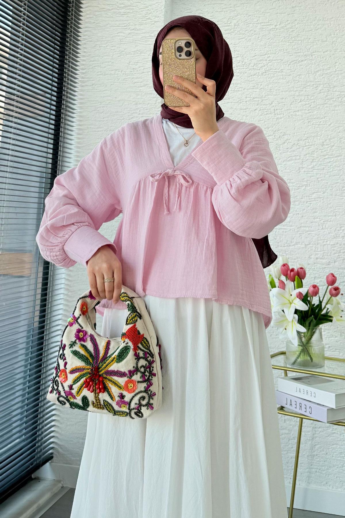 V Yaka Bel Büzgülü Müslin Bluz – Pembe