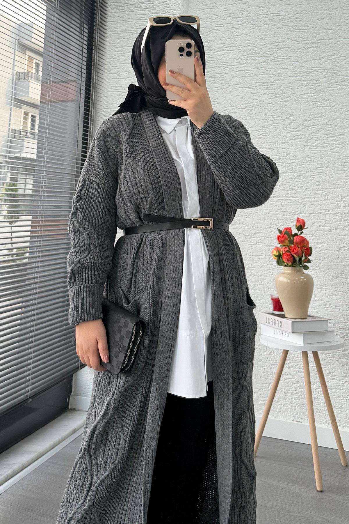 Baklava Desen Uzun Triko Kadın Hırka – Antrasit