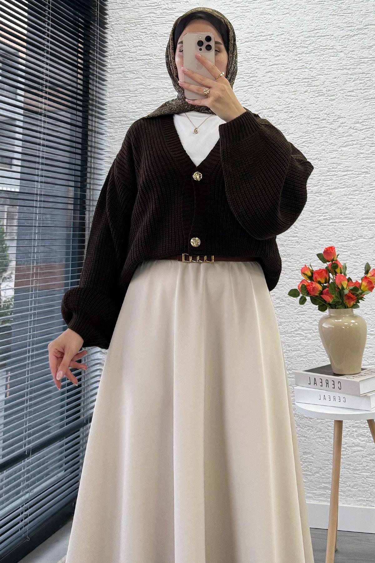 Balon Kol Gold Düğmeli Triko Hırka – Kahverengi