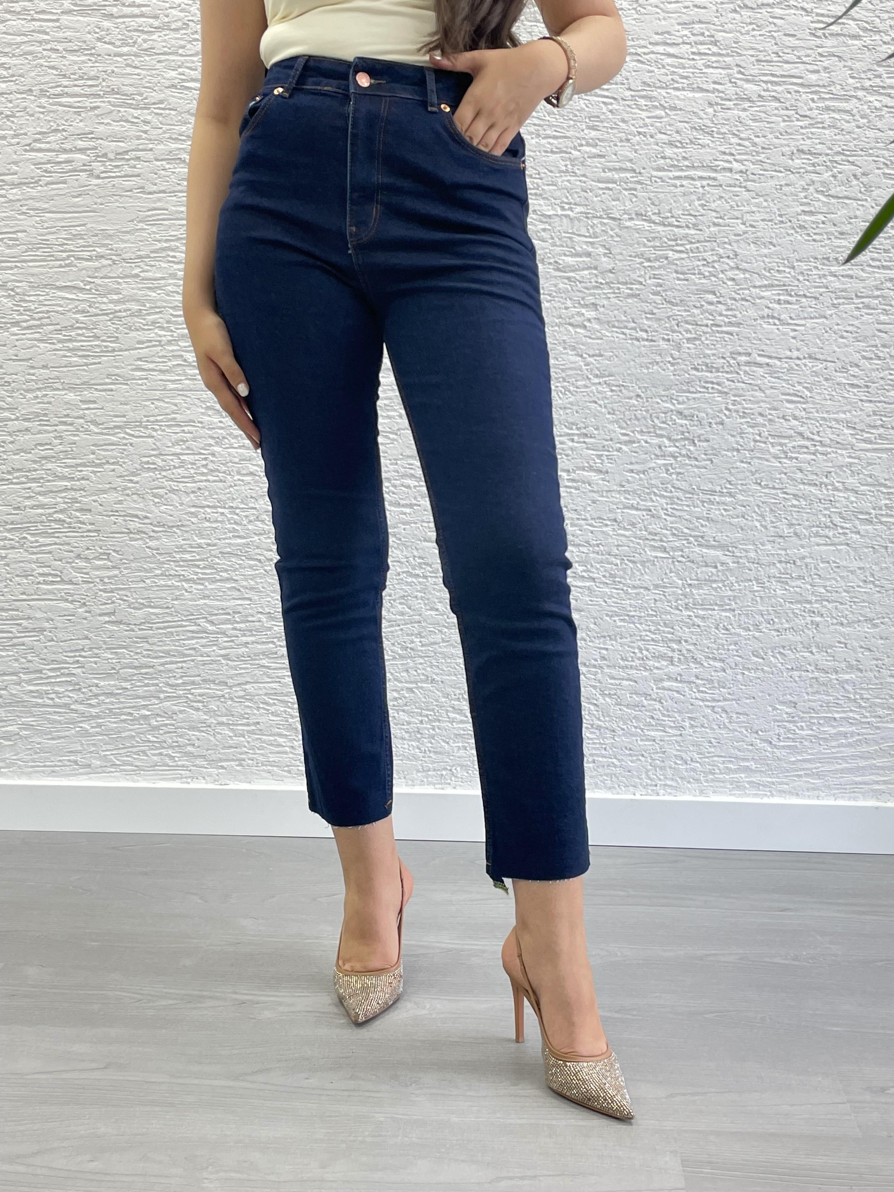 Koyu Mavi Boy Fit Kesim Jean Pantolon